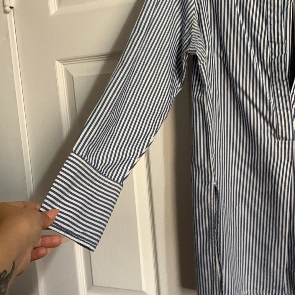 Tunic - Picture 2 of 4